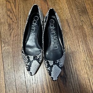 Calvin Klein pointed toe flats